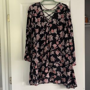 Black floral flowy dress